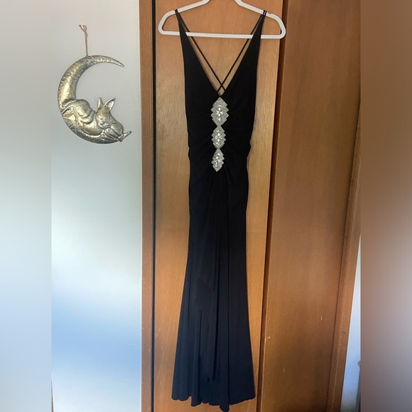 Stunning Strappy Vintage Dress with Beaded Appliqué - Picture 1 of 3